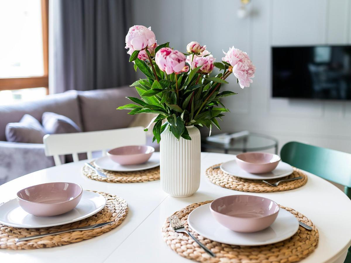 Yoursecondflat Grzybowska Metropoint 바르샤바 외부 사진