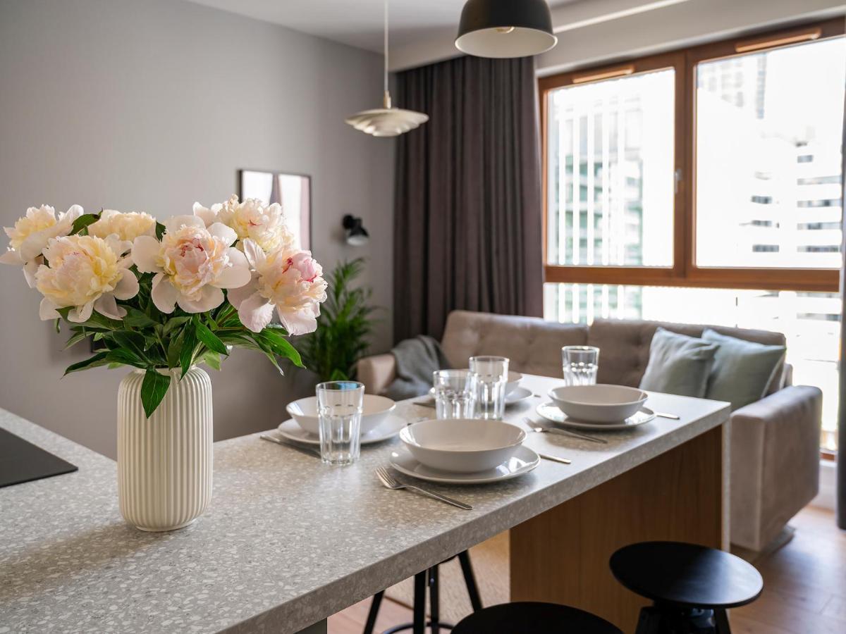 Yoursecondflat Grzybowska Metropoint 바르샤바 외부 사진