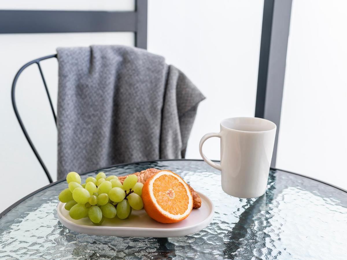 Yoursecondflat Grzybowska Metropoint 바르샤바 외부 사진